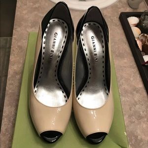 Gianni Bini Peep Toe Shoes